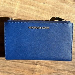 💙🦋 Michael Kors